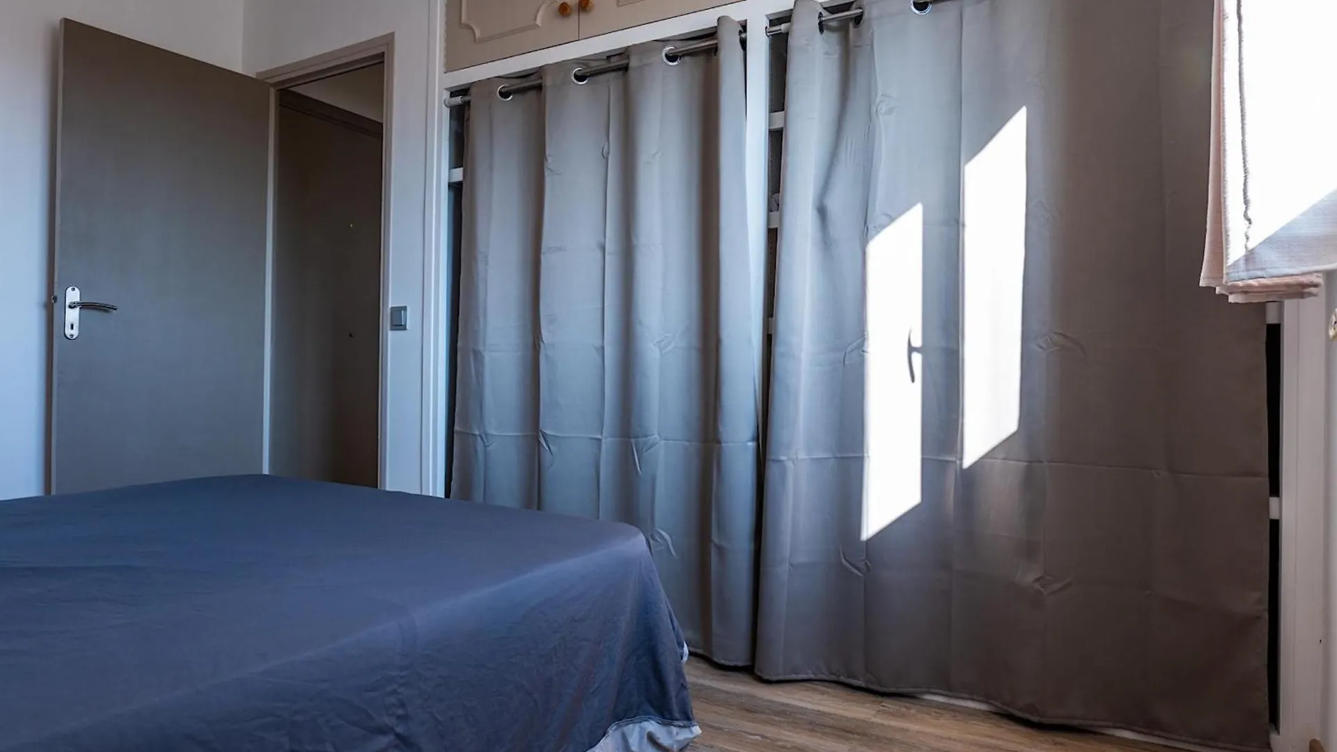 Apartment Bright Cocoon In Downtown Cagnes-Sur-Mer France